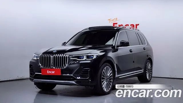 BMW X7 xDrive 40i Design Pure Excellence 6-Seater