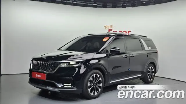 Kia Carnival 9-Seater Signature