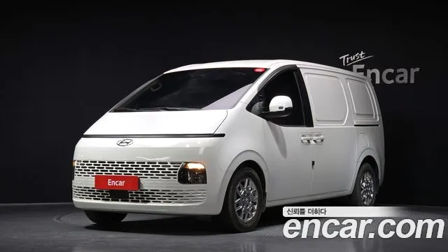 Hyundai Staria Modern
