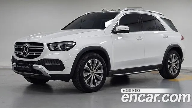 Mercedes-Benz GLE-Class GLE300d 4MATIC