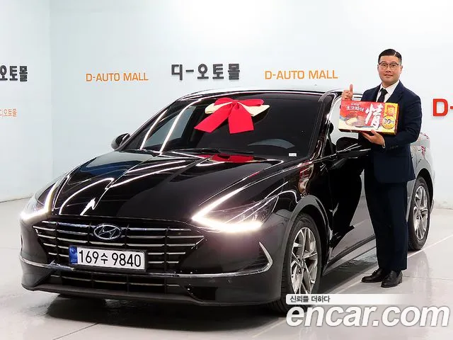 Hyundai Sonata Premium Family