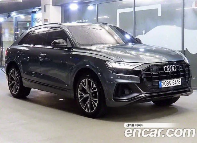 Audi Q8 55 TFSI Quattro Premium