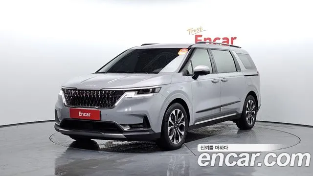 Kia Carnival Gasoline 9-Seater Signature