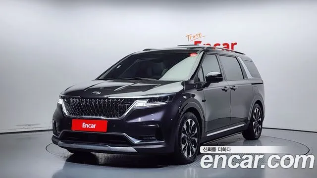 Kia Carnival 9-Seater Signature