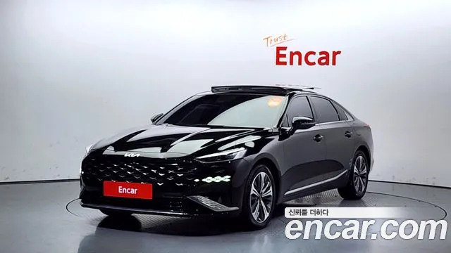 Kia K8 Signature