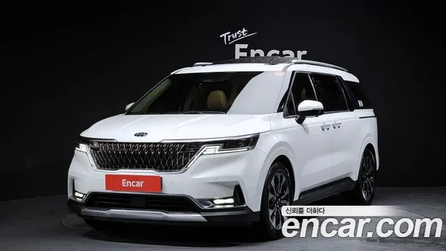 Kia Carnival 7-Seater Signature