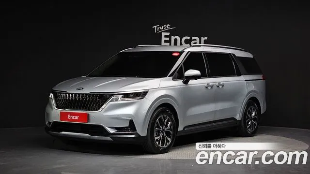 Kia Carnival Gasoline 9-Seater Noblesse