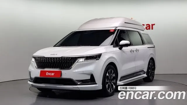 Kia Carnival Signature