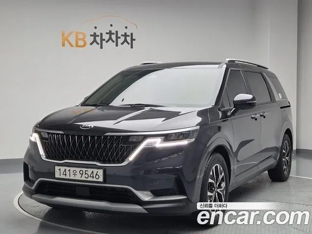 Kia Carnival 9-Seater Prestige