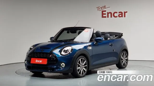 Mini Cooper Convertible 3rd