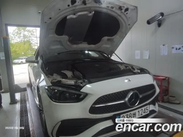 Mercedes-Benz C-Class C300 4MATIC AMG Line