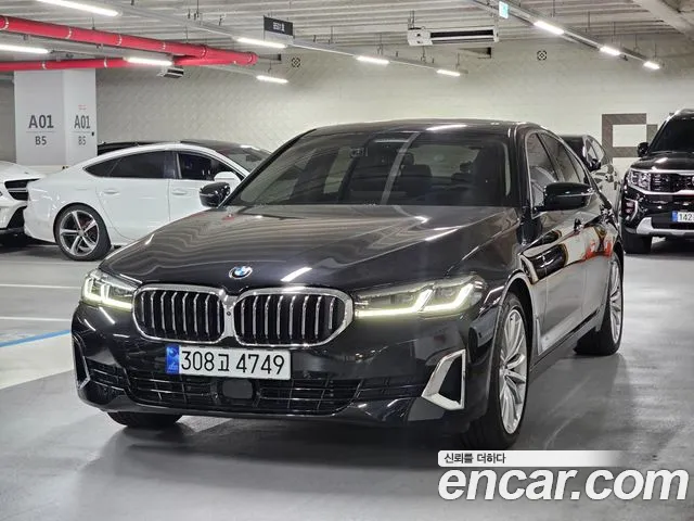 BMW 5-Series 530i Luxury