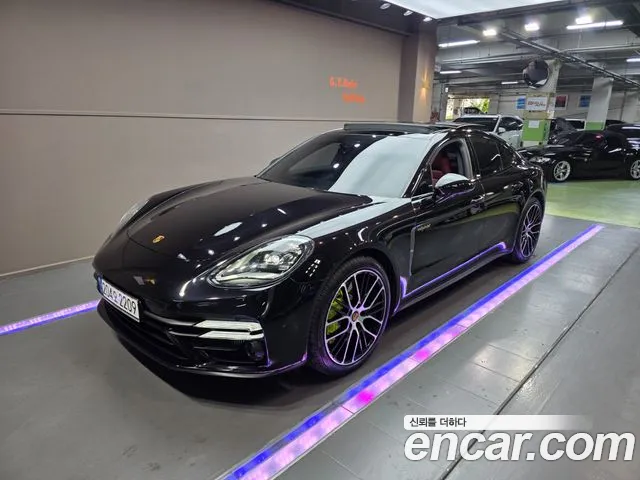 Porsche Panamera 2.9 AWD E-Hybrid Platinum Edition