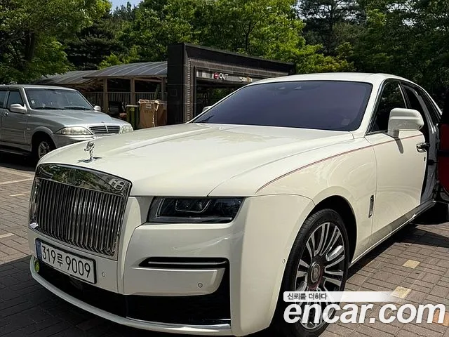 Rolls-Royce Ghost 6.7 V12