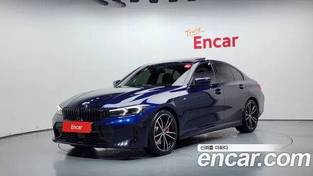 BMW 3-Series 320i M Sport Pro First Edition