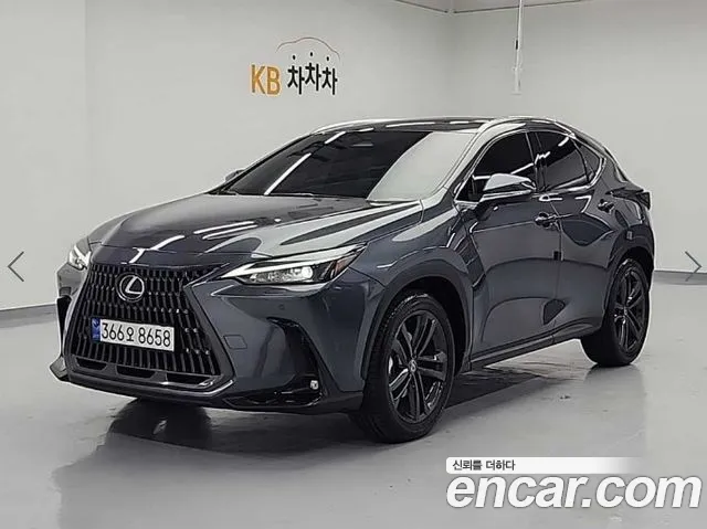 Lexus NX Premium