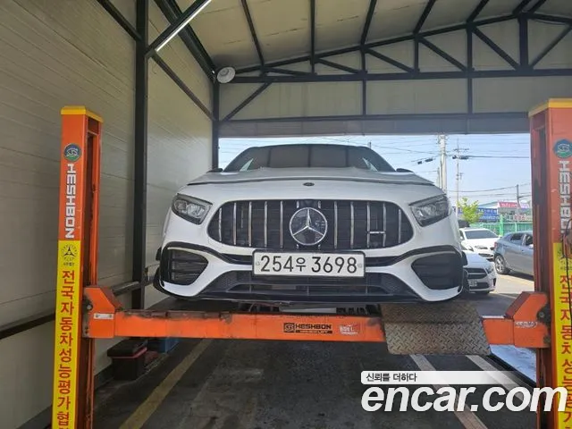 Mercedes-Benz A-Class AMG A45 4MAITC+ Hatchback
