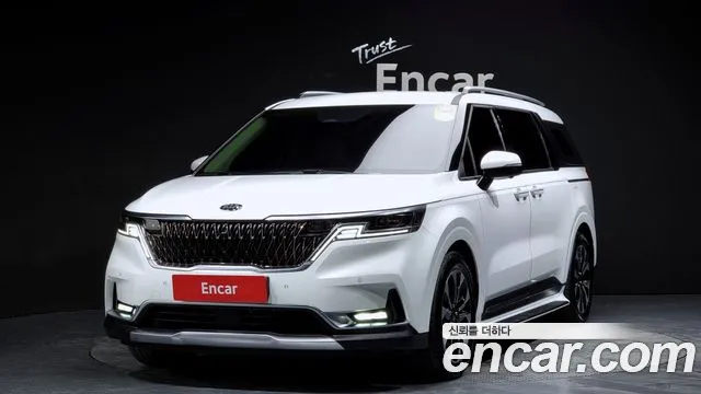 Kia Carnival Gasoline 9-Seater Signature