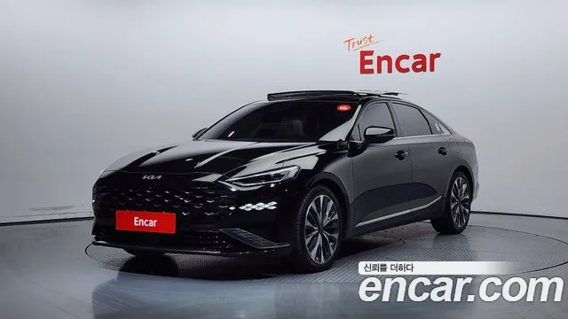 Kia K8 Signature