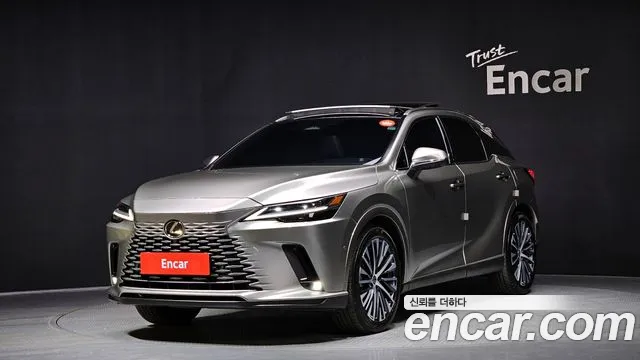 Lexus RX Luxury