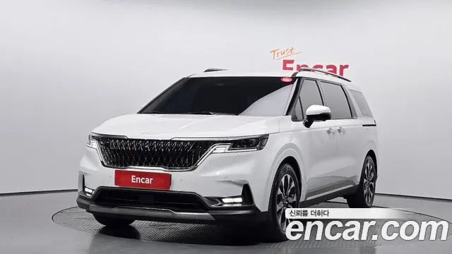 Kia Carnival Gasoline 9-Seater Signature