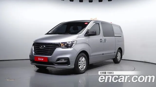 Hyundai Starex Smart