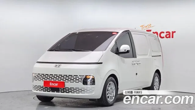 Hyundai Staria Modern