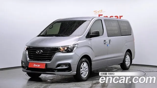 Hyundai Starex Smart