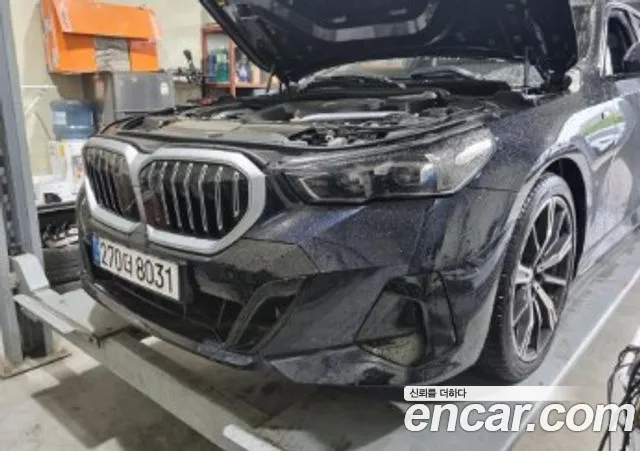 BMW 5-Series 530i xDrive M Sport