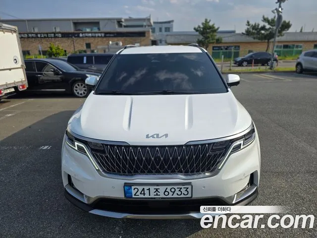 Kia Carnival Gasoline 9-Seater Signature