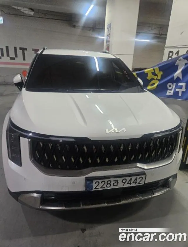 Kia Carnival Gasoline 9-Seater Signature