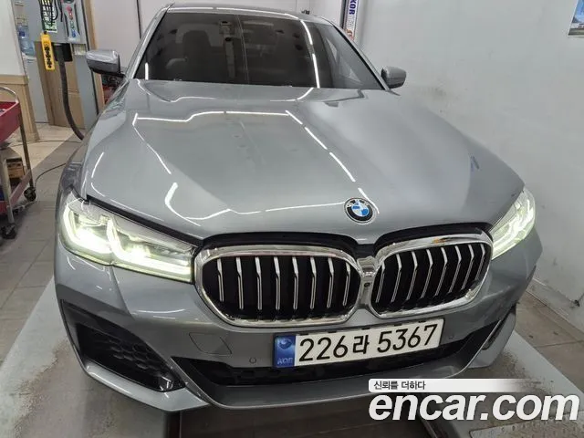 BMW 5-Series 520i M Sport
