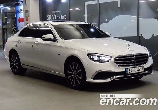 Mercedes-Benz E-class E300e 4MATIC Exclusive