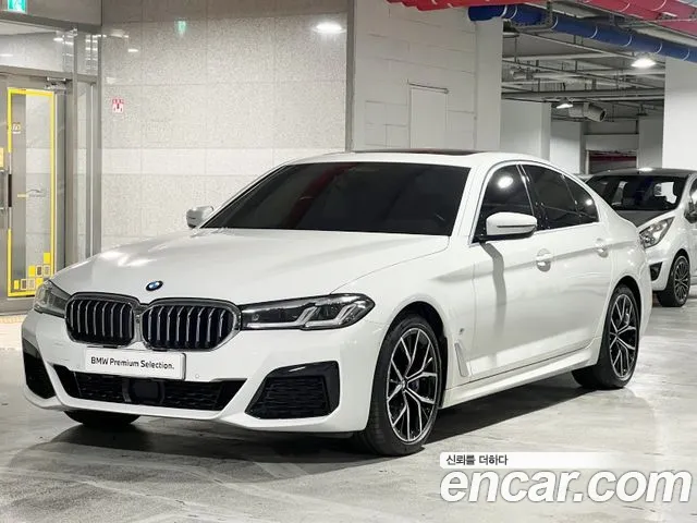 BMW 5-Series 530i xDrive M Sport Package Plus