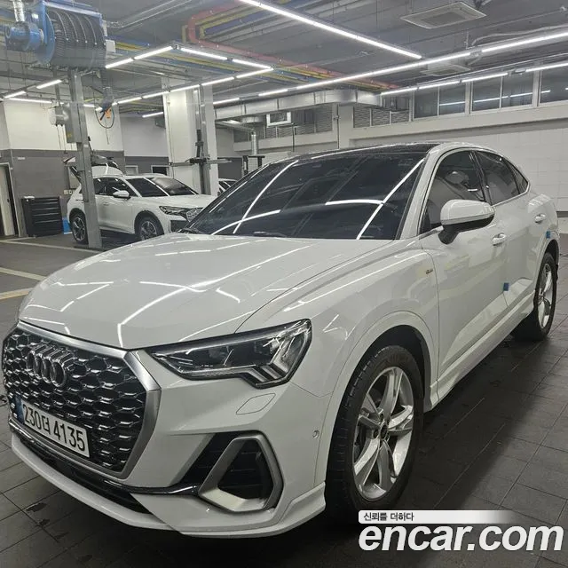 Audi Q3 35 TDI Quattro Premium Sportback