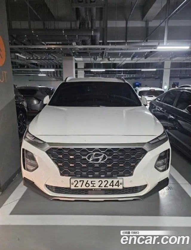 Hyundai Santafe Exclusive
