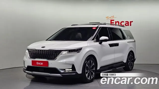Kia Carnival 9-Seater Signature