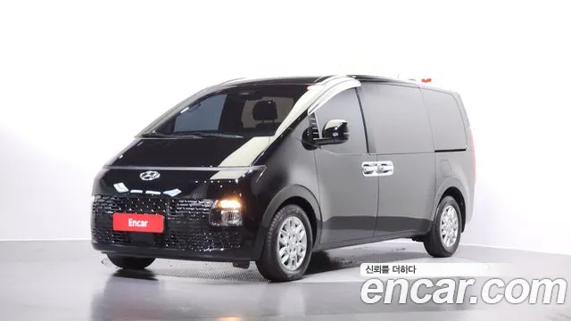 Hyundai Staria Modern