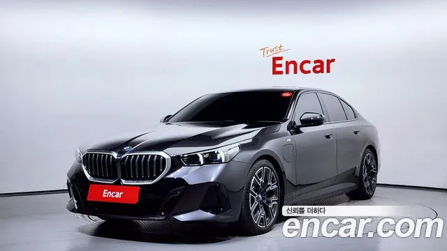 BMW 5-Series 530e M Sport