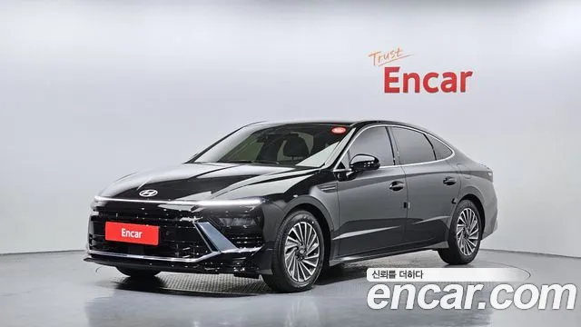 Hyundai Sonata Exclusive