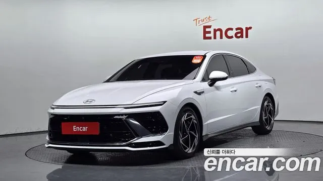 Hyundai Sonata Exclusive
