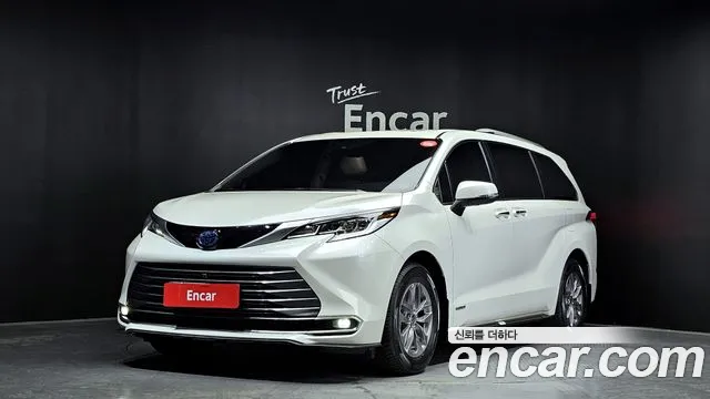 Toyota Sienna 2.5 Hybrid AWD
