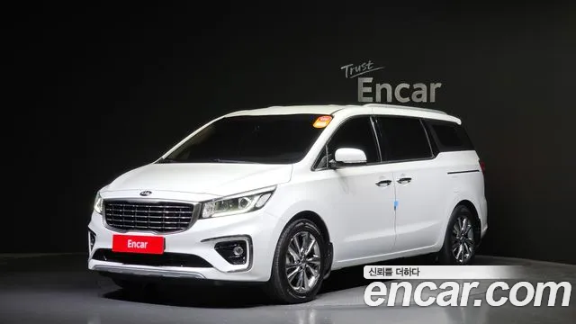 Kia Carnival 9-Seater Prstige