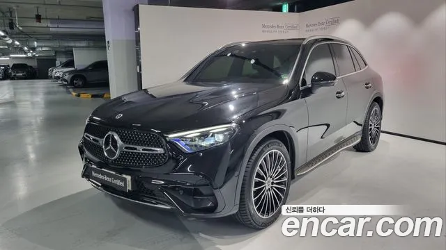 Mercedes-Benz GLC-Class GLC300 4MATIC AMG Line