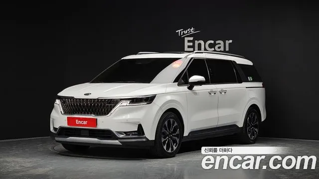 Kia Carnival 9-Seater Signature