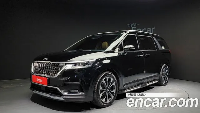 Kia Carnival 9-Seater Signature