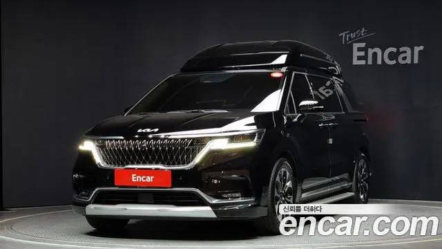 Kia Carnival Signature