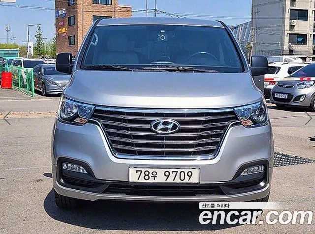 Hyundai Starex Modern