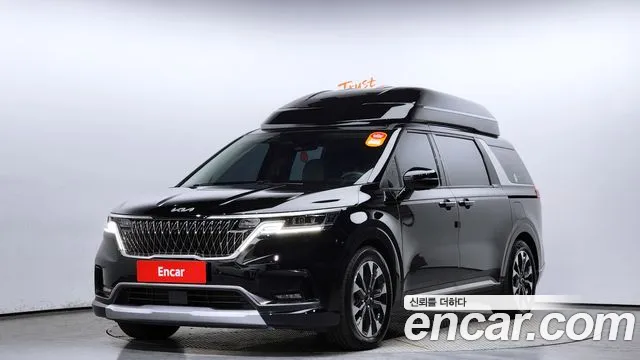 Kia Carnival Signature