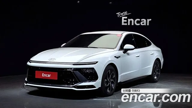 Hyundai Sonata Exclusive